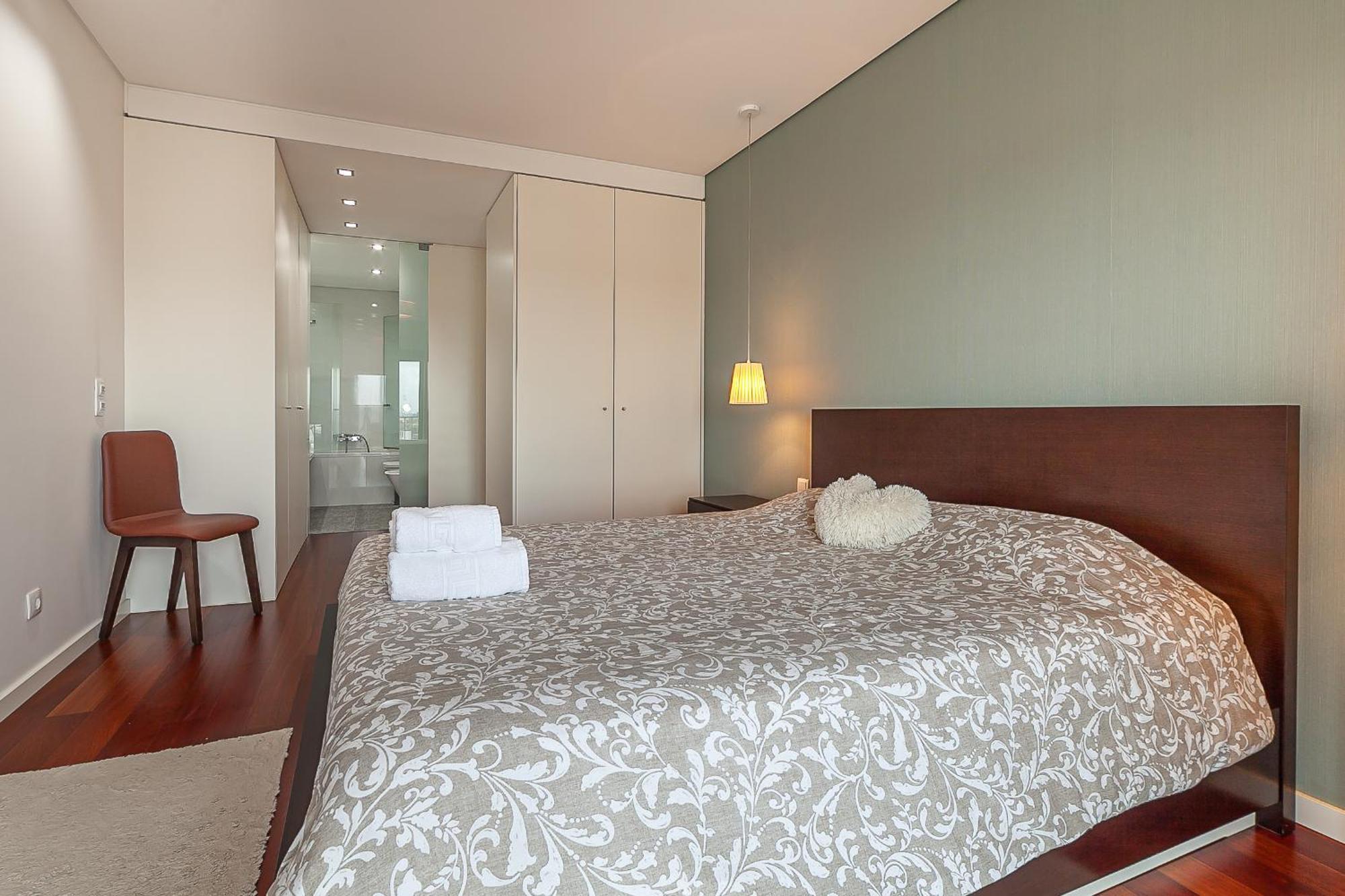 Palace By Home Sweet Home אבאירו מראה חיצוני תמונה